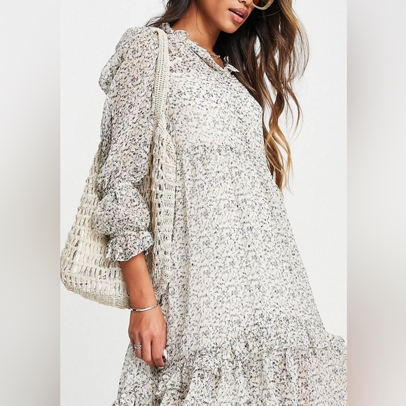 TOPSHOP TEXTURED MIDI HI LOW DRESS SIZE 6 - Picture 2 of 4